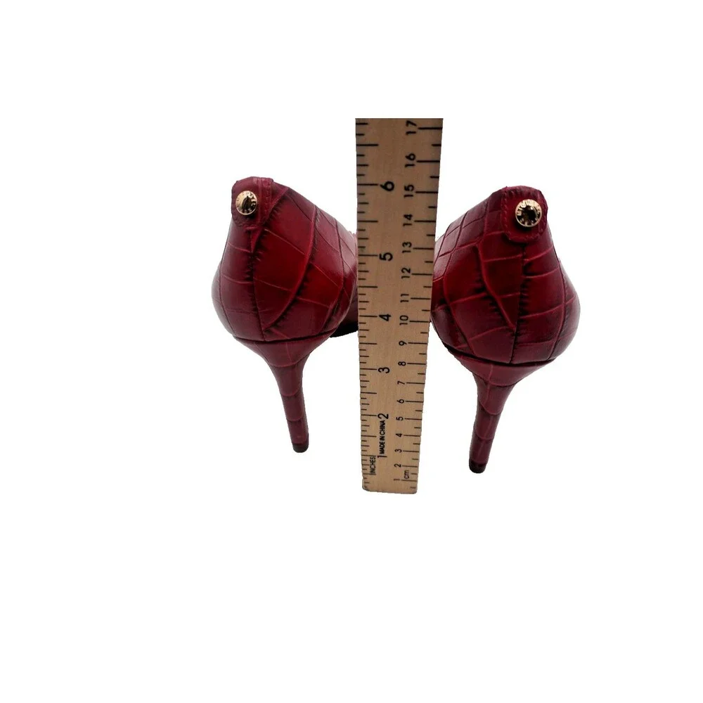 Michael Kors Burgundy Croc Embossed Pointed Toe Office Heel Pumps Size 9.5M